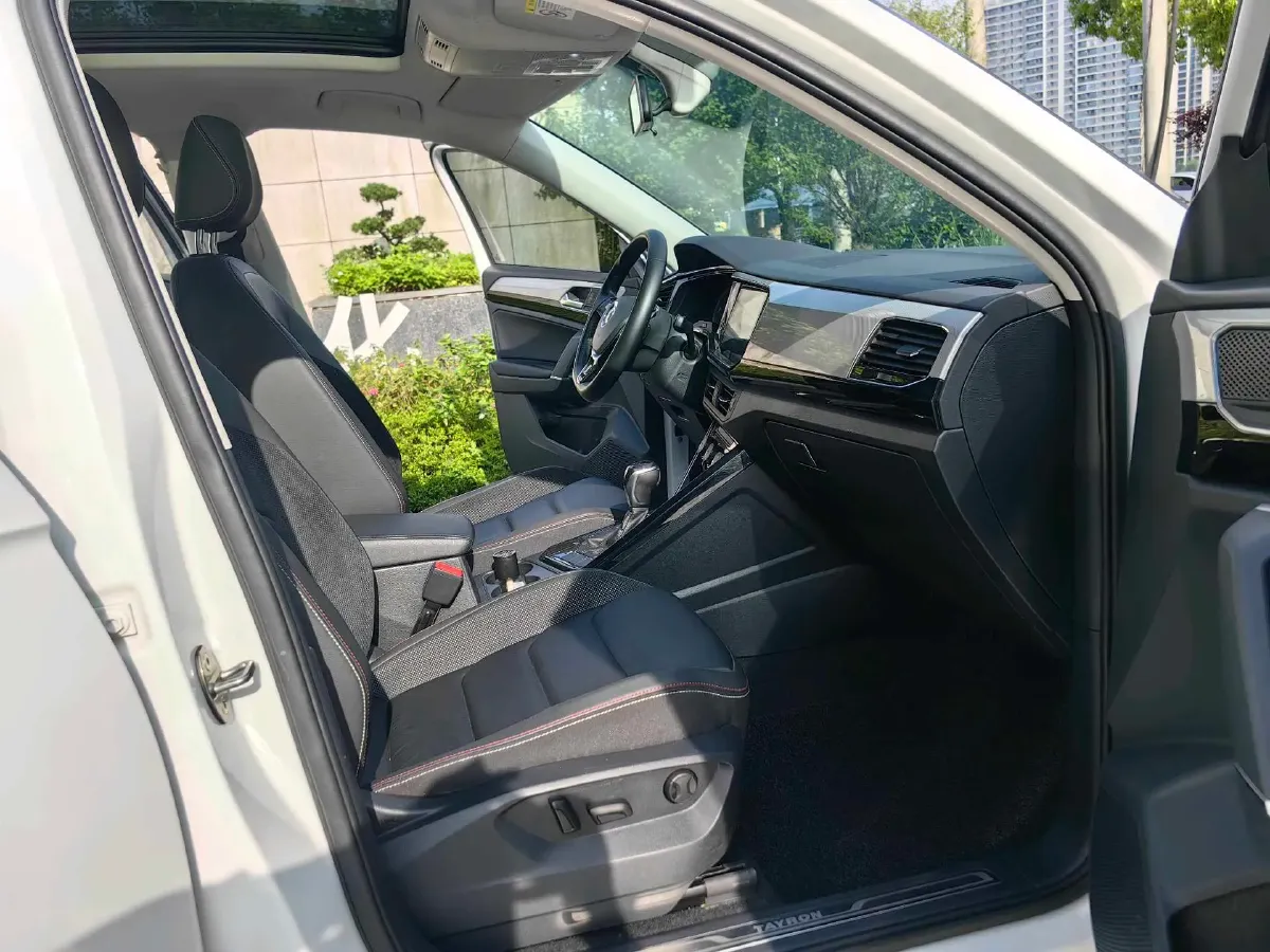 2020 Volkswagen Tayron 2.0T 186HP L4 7DCT,autocango,china used car exporter,china ev exporter,chinese used car exporter,chinese used ev exporter