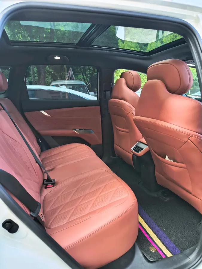 2025 ChangAn CS75 Plus 2.0T 233HP L4 8AT,autocango,china used car exporter,china ev exporter,chinese used car exporter,chinese used ev exporter