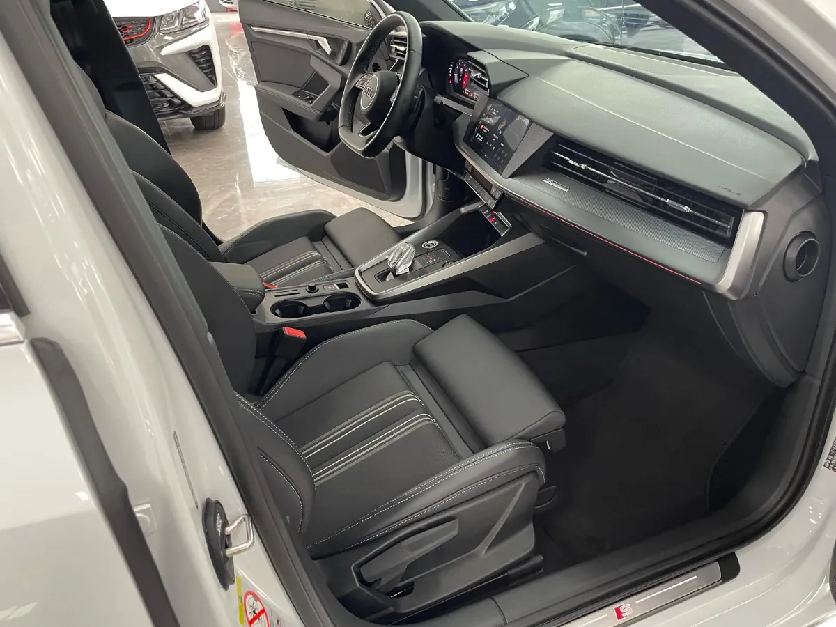 2023 Audi A3 1.4T 150HP L4 7DCT,autocango,china used car exporter,china ev exporter,chinese used car exporter,chinese used ev exporter