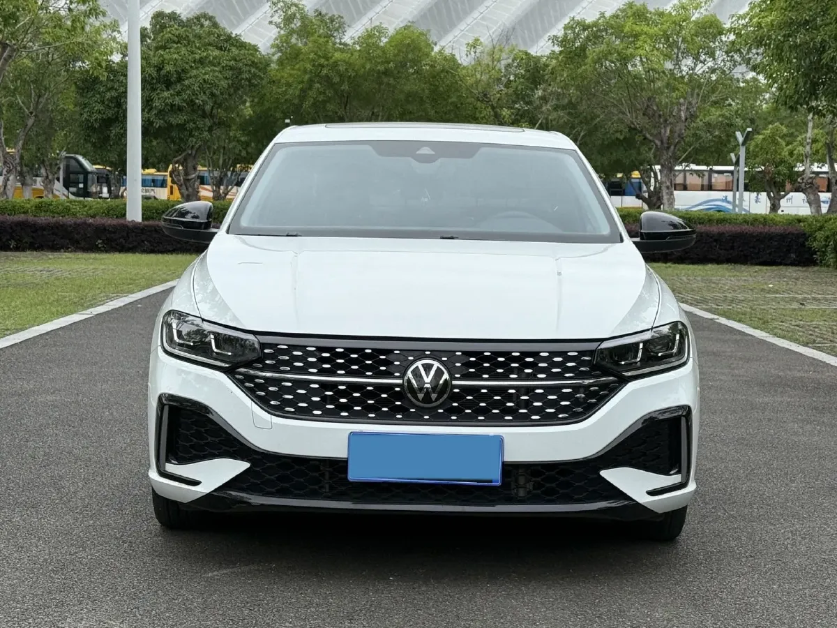2024 Volkswagen Lavida 1.5T 160HP L4 7DCT,autocango,china used car exporter,china ev exporter,chinese used car exporter,chinese used ev exporter