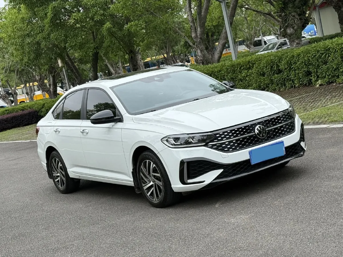 2024 Volkswagen Lavida 1.5T 160HP L4 7DCT,autocango,china used car exporter,china ev exporter,chinese used car exporter,chinese used ev exporter