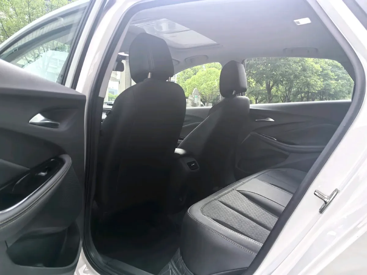 2023 Buick Verano 1.5T 184HP L4 CVT,autocango,china used car exporter,china ev exporter,chinese used car exporter,chinese used ev exporter