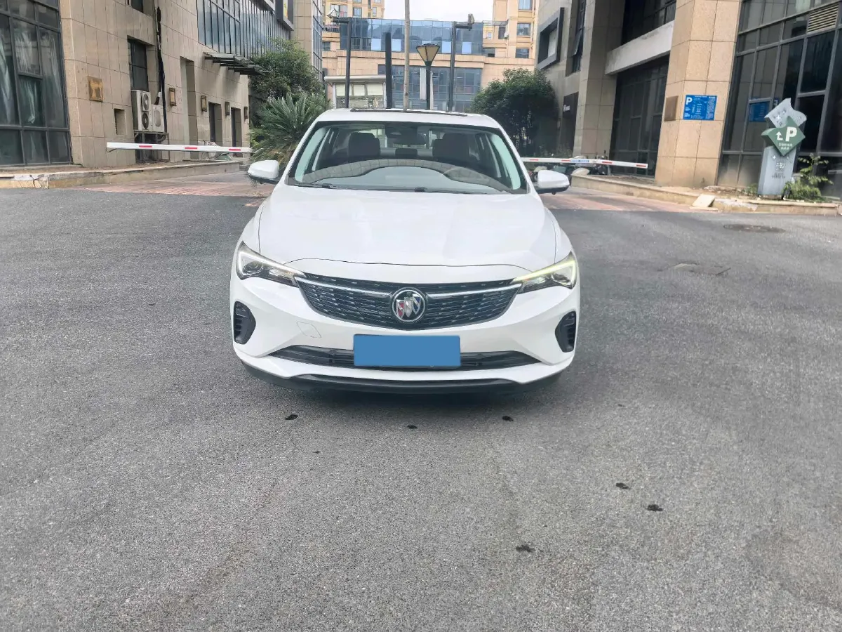 2023 Buick Verano 1.5T 184HP L4 CVT,autocango,china used car exporter,china ev exporter,chinese used car exporter,chinese used ev exporter