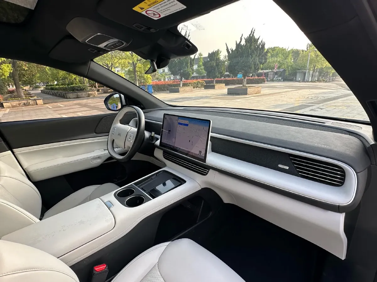 2023 Xpeng G6 BEV 66KWH,autocango,china used car exporter,china ev exporter,chinese used car exporter,chinese used ev exporter
