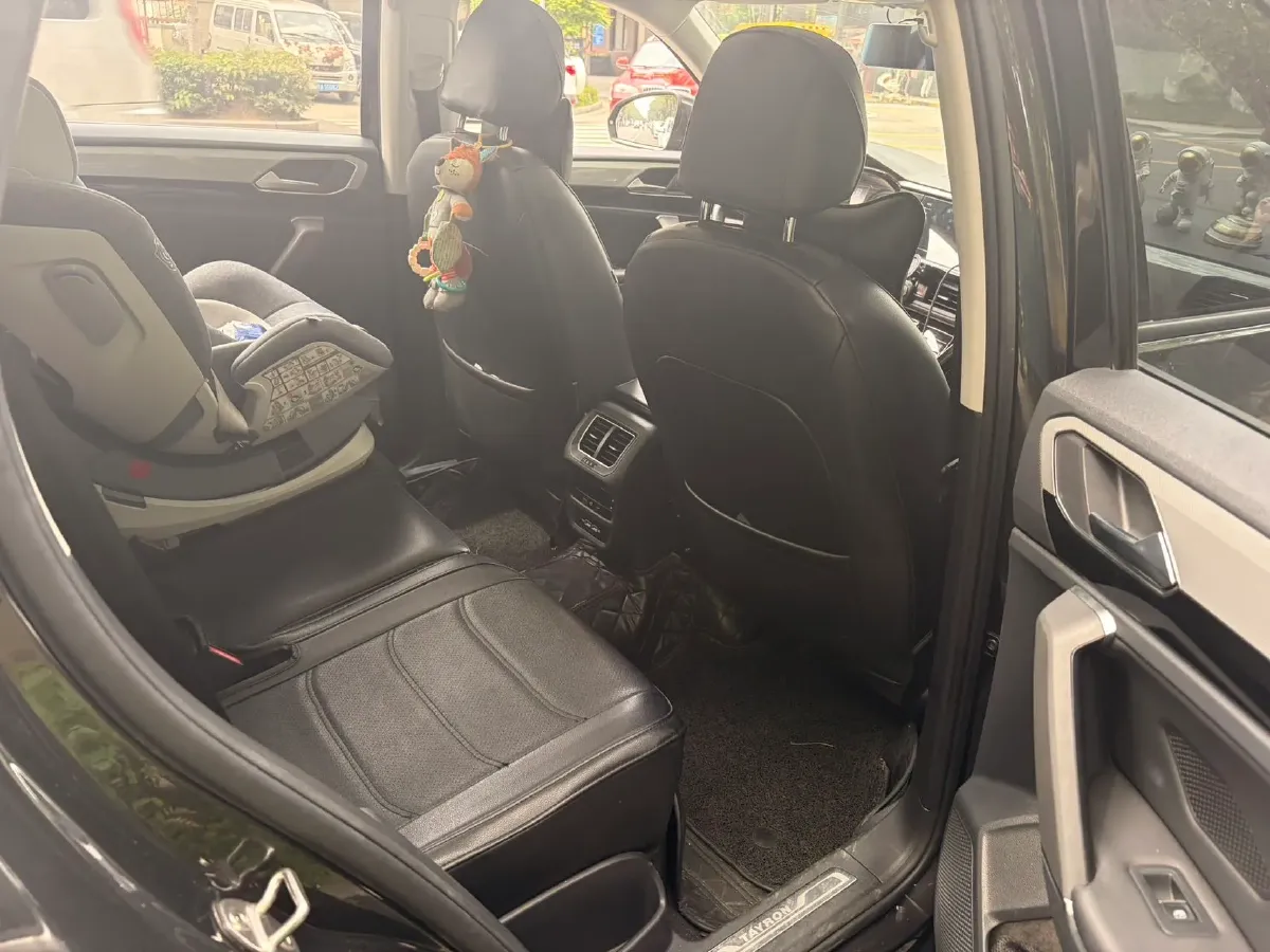 2020 Volkswagen Tayron 2.0T 186HP L4 7DCT,autocango,china used car exporter,china ev exporter,chinese used car exporter,chinese used ev exporter