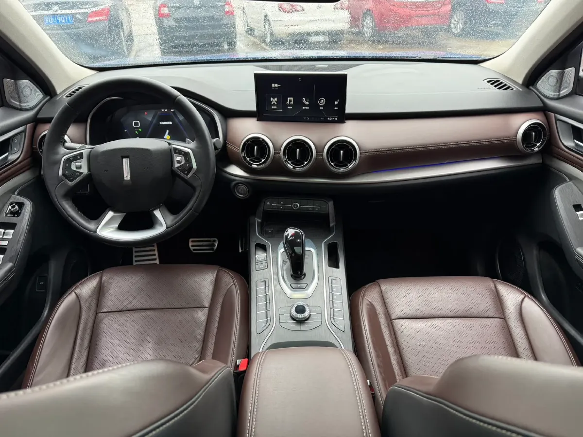 2019 WEY VV6 2.0T 224HP L4 7DCT,autocango,china used car exporter,china ev exporter,chinese used car exporter,chinese used ev exporter