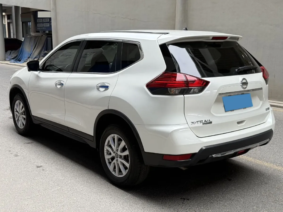2023 Nissan X-Trail 2.0L 151HP L4 CVT,autocango,china used car exporter,china ev exporter,chinese used car exporter,chinese used ev exporter