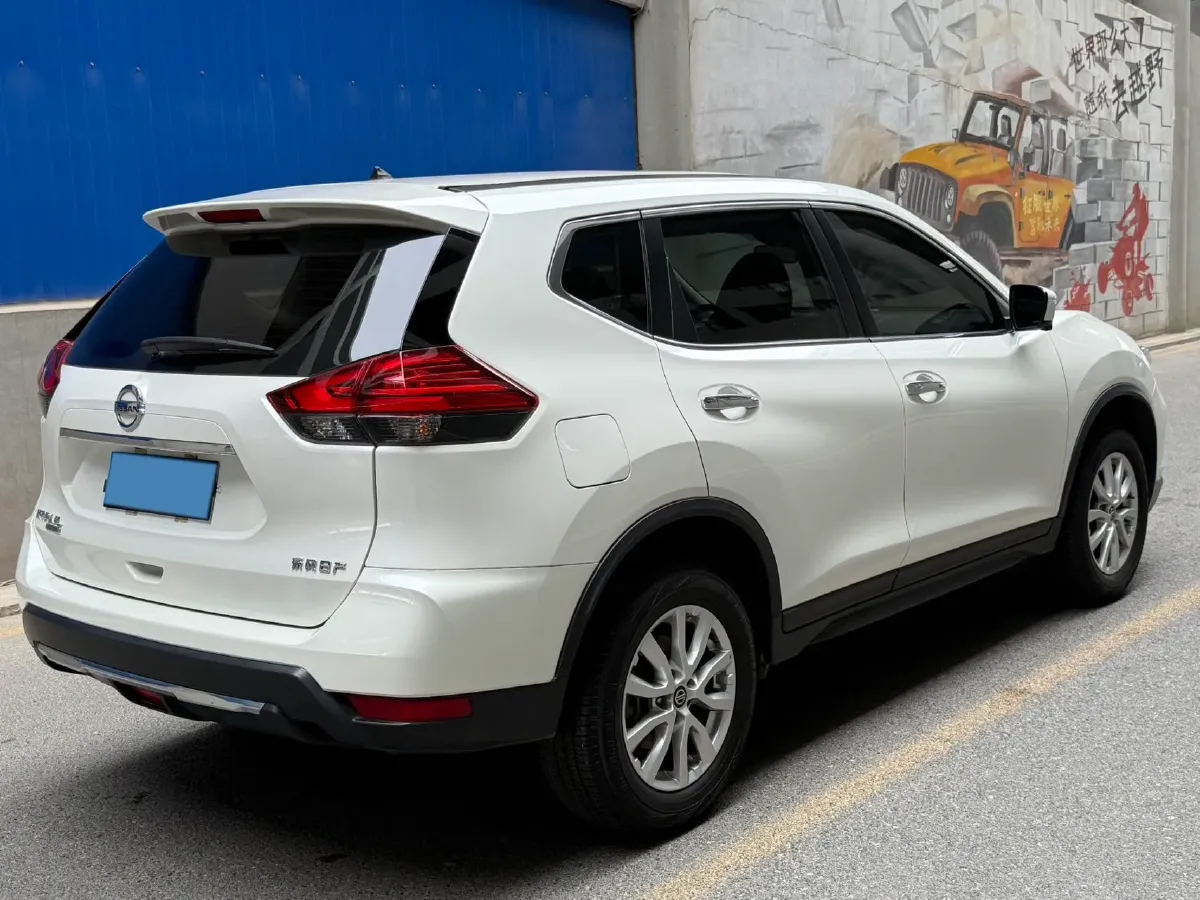 2023 Nissan X-Trail 2.0L 151HP L4 CVT,autocango,china used car exporter,china ev exporter,chinese used car exporter,chinese used ev exporter