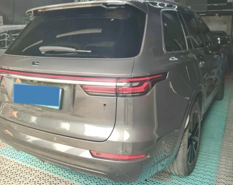 2021 Li ONE Range Extended 131HP REEV 40.5KWH,autocango,china used car exporter,china ev exporter,chinese used car exporter,chinese used ev exporter