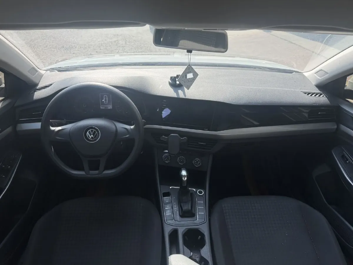 2021 Volkswagen Bora 1.5L 113HP L4 6AT,autocango,china used car exporter,china ev exporter,chinese used car exporter,chinese used ev exporter