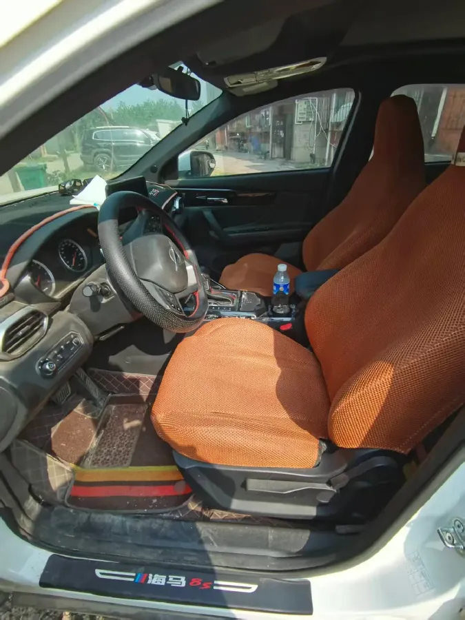 2020 HaiMa 8S 1.6T 195HP L4 6AT,autocango,china used car exporter,china ev exporter,chinese used car exporter,chinese used ev exporter
