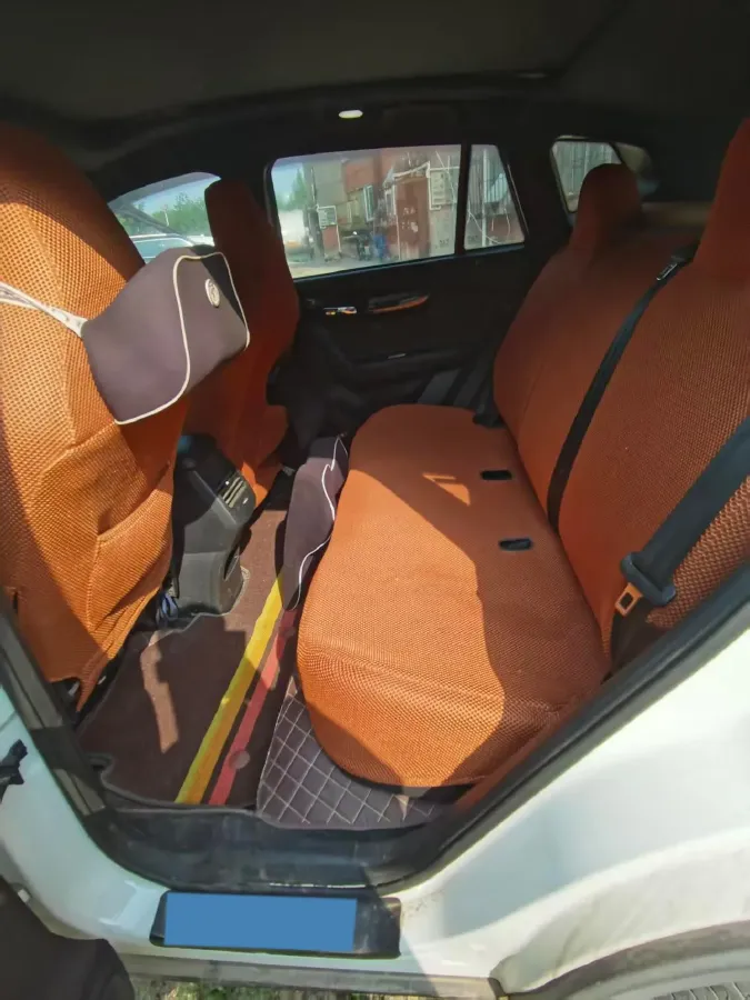 2020 HaiMa 8S 1.6T 195HP L4 6AT,autocango,china used car exporter,china ev exporter,chinese used car exporter,chinese used ev exporter