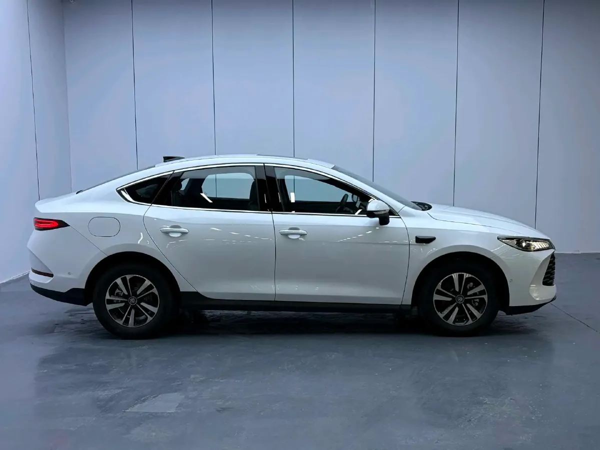 2025 BYD Qin Plus 1.5L 101HP L4 E-CVT PHEV 15.8KWH,autocango,china used car exporter,china ev exporter,chinese used car exporter,chinese used ev exporter