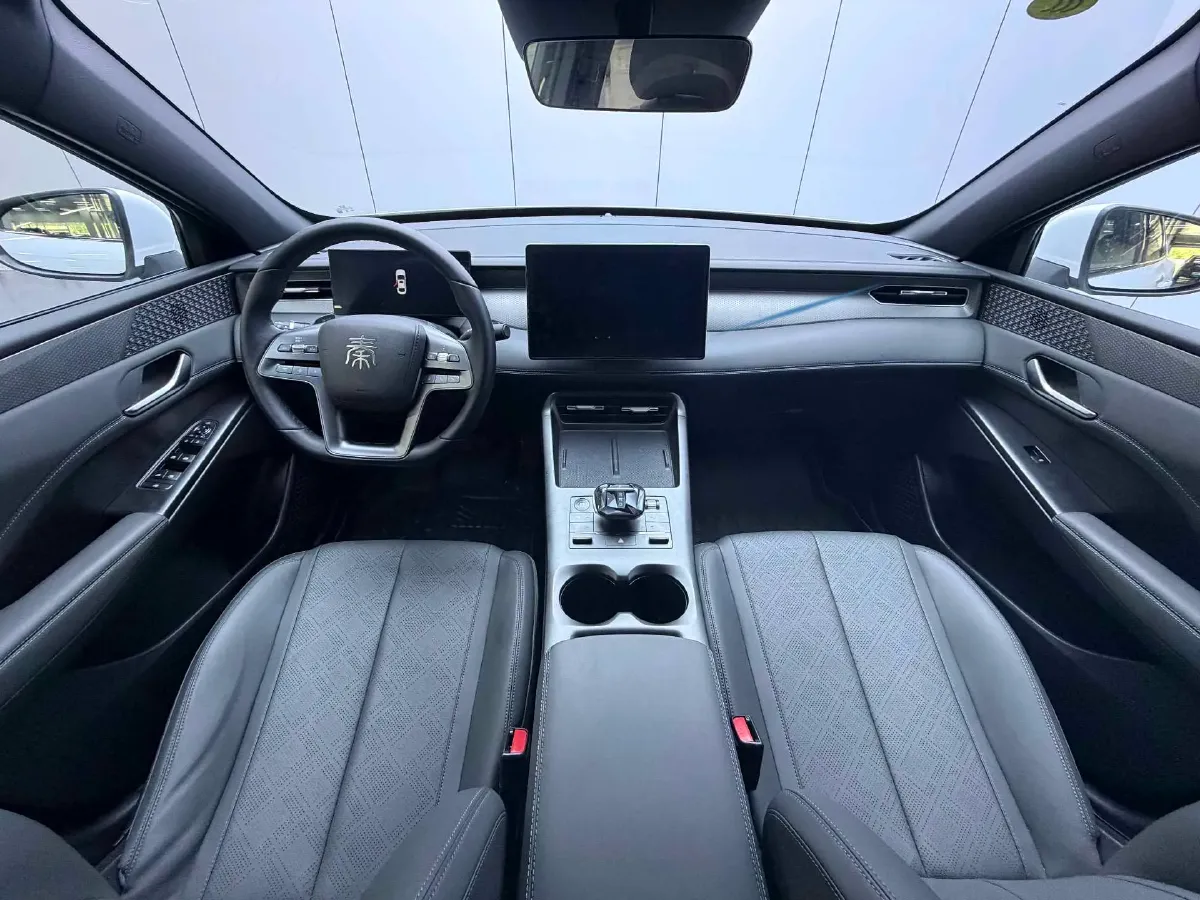 2025 BYD Qin Plus 1.5L 101HP L4 E-CVT PHEV 15.8KWH,autocango,china used car exporter,china ev exporter,chinese used car exporter,chinese used ev exporter