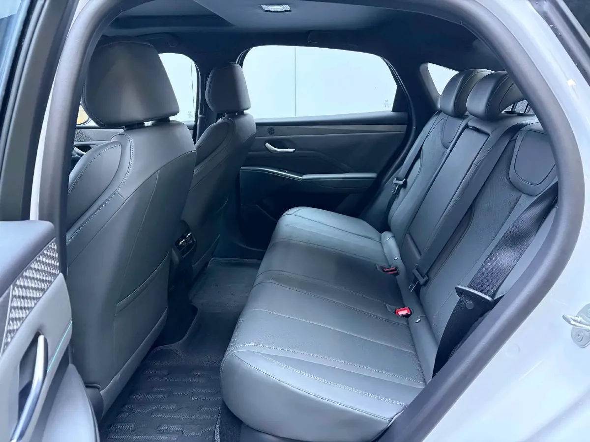 2025 BYD Qin Plus 1.5L 101HP L4 E-CVT PHEV 15.8KWH,autocango,china used car exporter,china ev exporter,chinese used car exporter,chinese used ev exporter