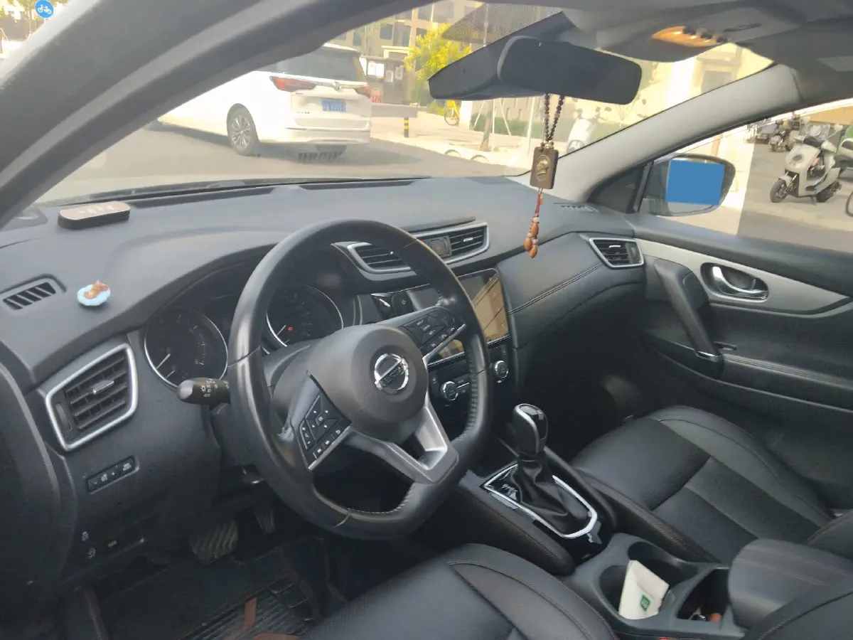 2022 Nissan Qashqai 2.0L 151HP L4 CVT,autocango,china used car exporter,china ev exporter,chinese used car exporter,chinese used ev exporter