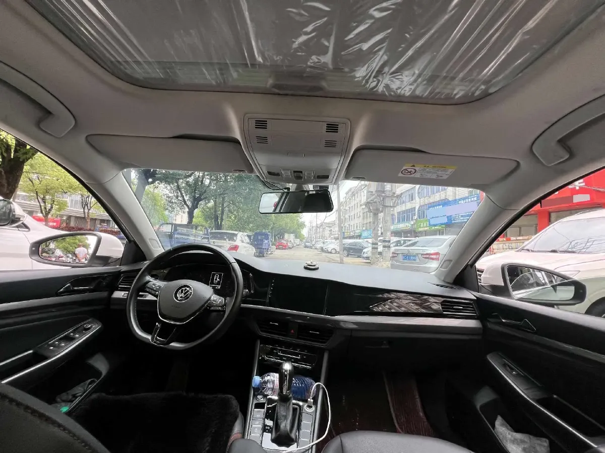 2021 Volkswagen Bora 1.5L 113HP L4 6AT,autocango,china used car exporter,china ev exporter,chinese used car exporter,chinese used ev exporter