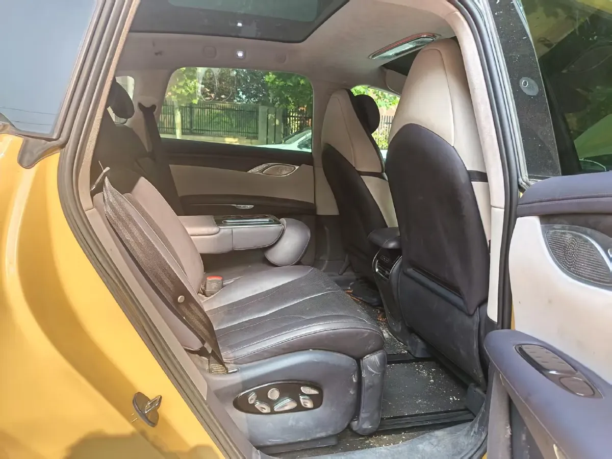 2023 IM LS7 BEV 100KWH,autocango,china used car exporter,china ev exporter,chinese used car exporter,chinese used ev exporter