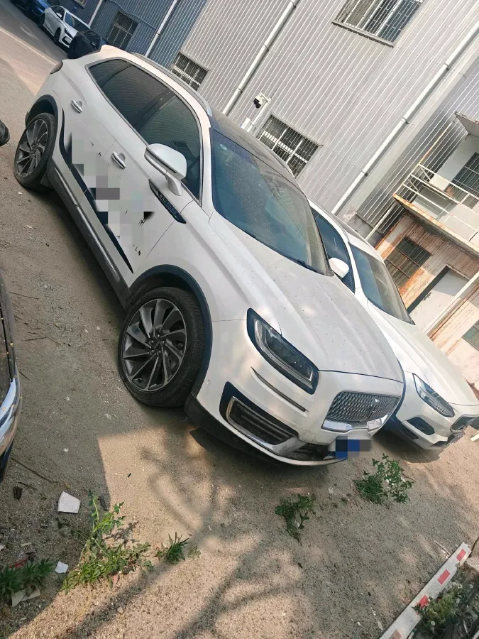 2019 Lincoln Nautilus 2.7T 329HP V6 8AT,autocango,china used car exporter,china ev exporter,chinese used car exporter,chinese used ev exporter