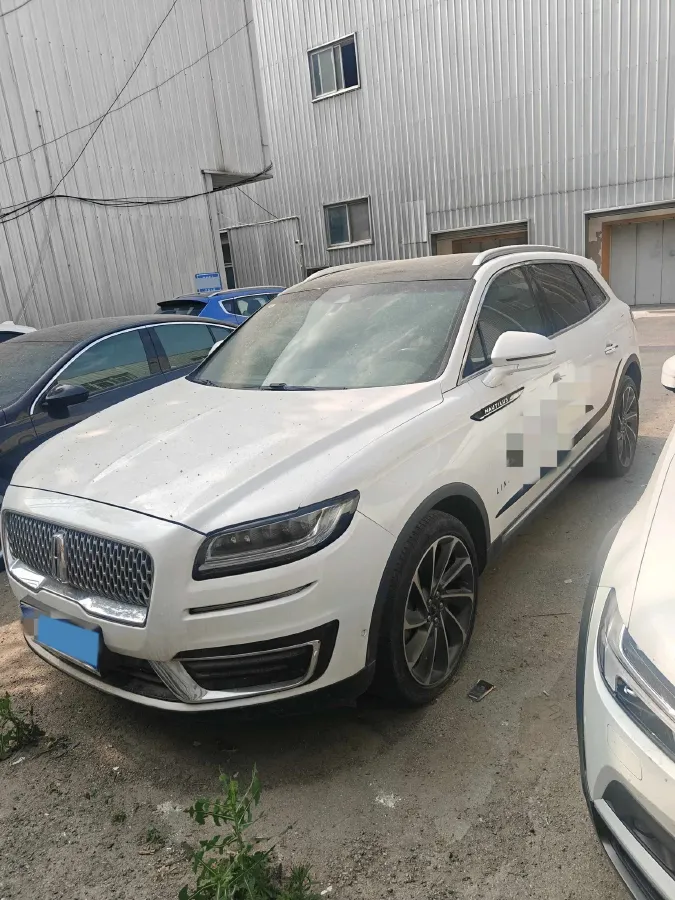 2019 Lincoln Nautilus 2.7T 329HP V6 8AT,autocango,china used car exporter,china ev exporter,chinese used car exporter,chinese used ev exporter