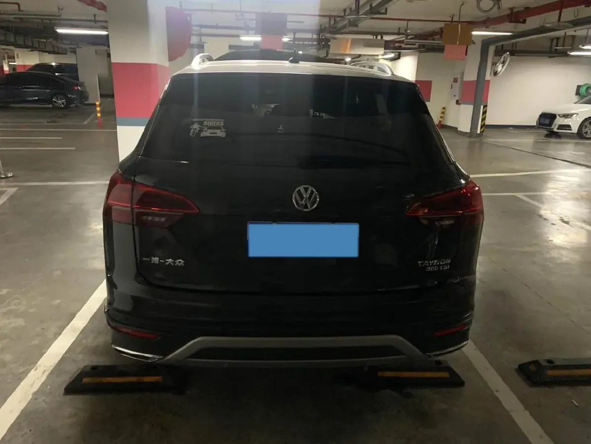 2021 Volkswagen Tayron 2.0T 220HP L4 7DCT,autocango,china used car exporter,china ev exporter,chinese used car exporter,chinese used ev exporter