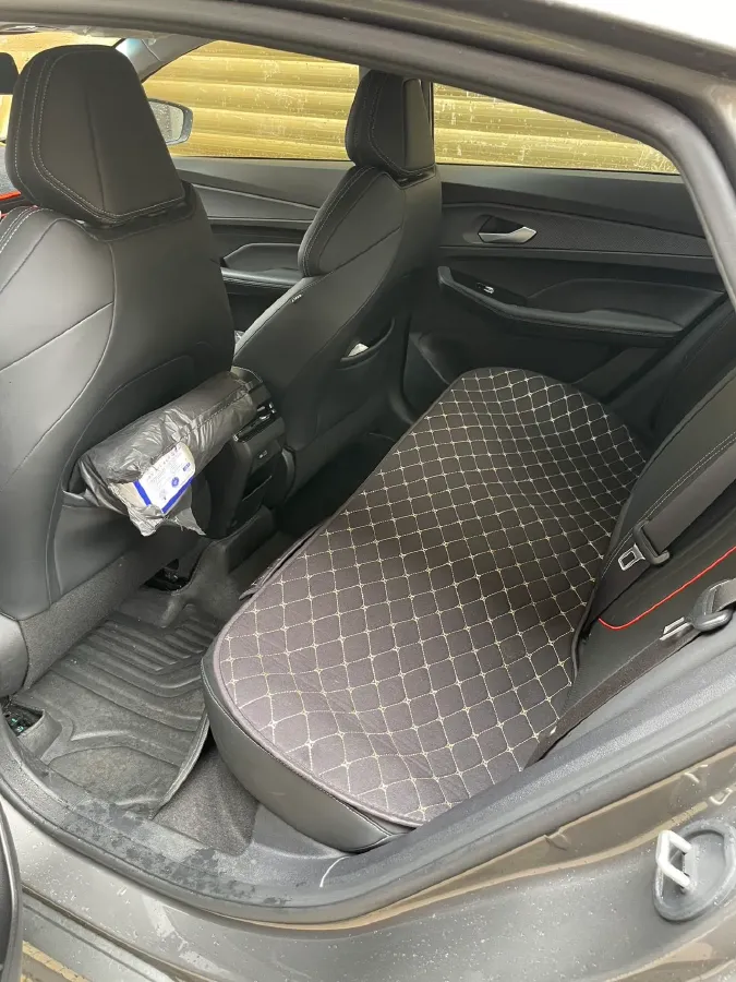 2024 Geely Binray 1.5T 181HP L4 7DCT,autocango,china used car exporter,china ev exporter,chinese used car exporter,chinese used ev exporter