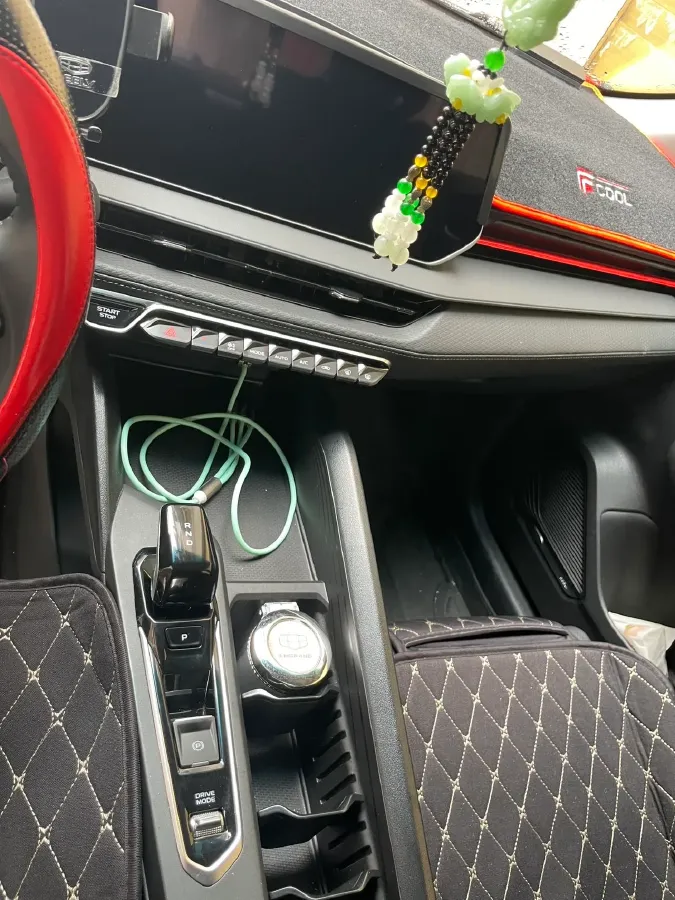2024 Geely Binray 1.5T 181HP L4 7DCT,autocango,china used car exporter,china ev exporter,chinese used car exporter,chinese used ev exporter