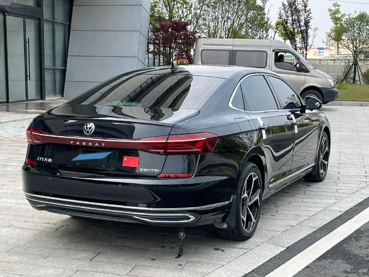 2023 Volkswagen Passat 2.0T 186HP L4 7DCT,autocango,china used car exporter,china ev exporter,chinese used car exporter,chinese used ev exporter