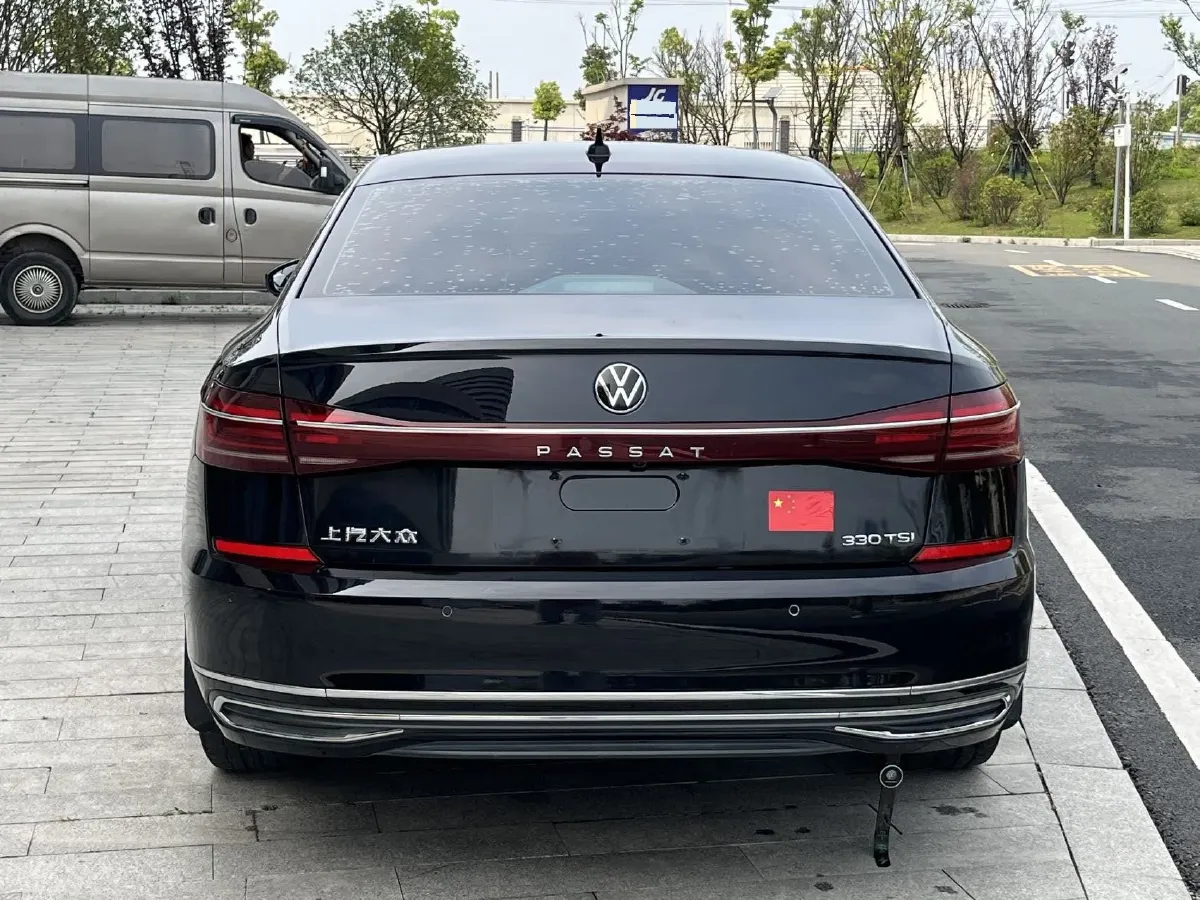 2023 Volkswagen Passat 2.0T 186HP L4 7DCT,autocango,china used car exporter,china ev exporter,chinese used car exporter,chinese used ev exporter