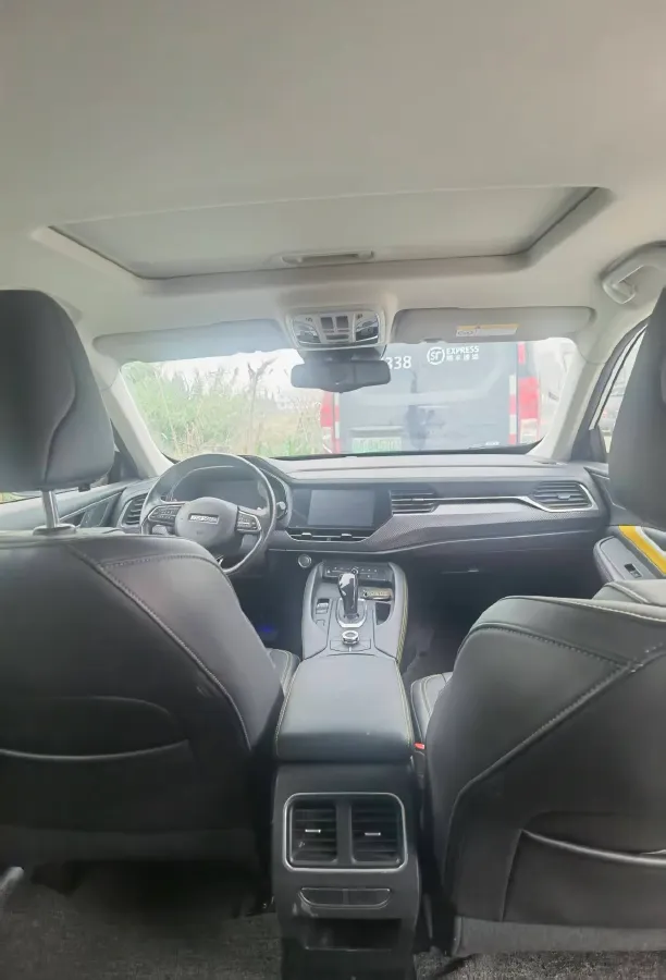 2019 Haval F7x 1.5T 169HP L4 7DCT,autocango,china used car exporter,china ev exporter,chinese used car exporter,chinese used ev exporter