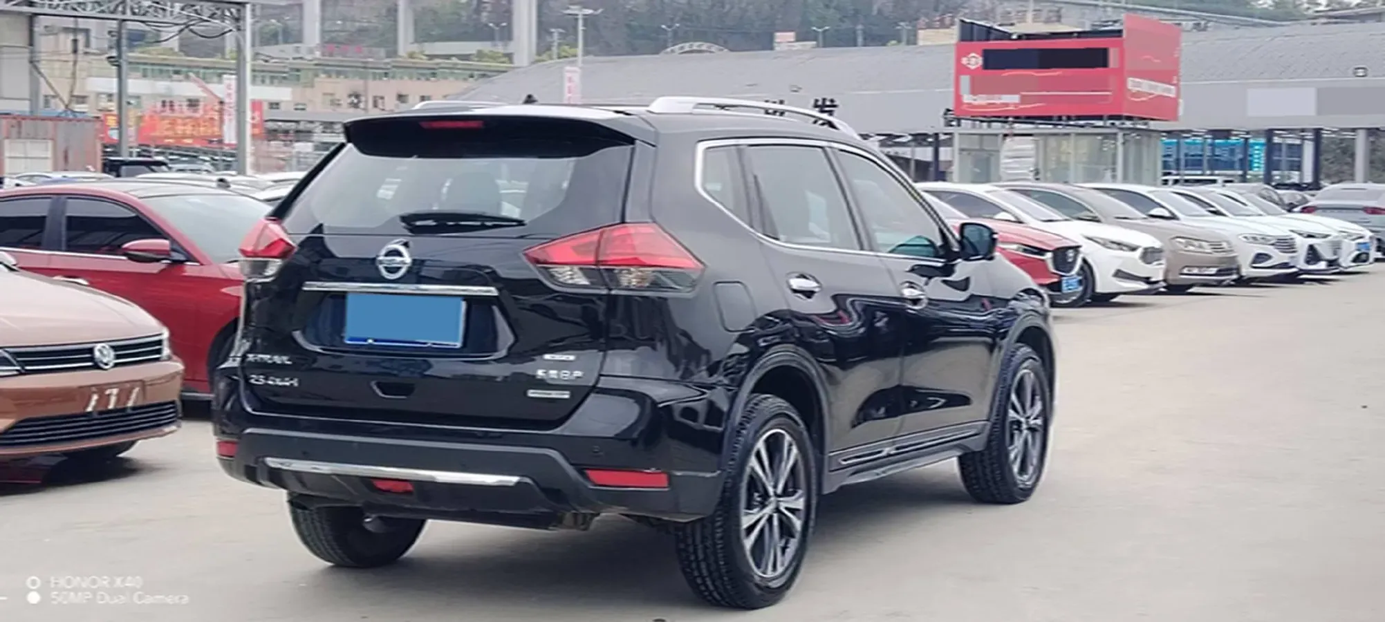 2019 Nissan X-Trail 2.5L 186HP L4 CVT,autocango,china used car exporter,china ev exporter,chinese used car exporter,chinese used ev exporter