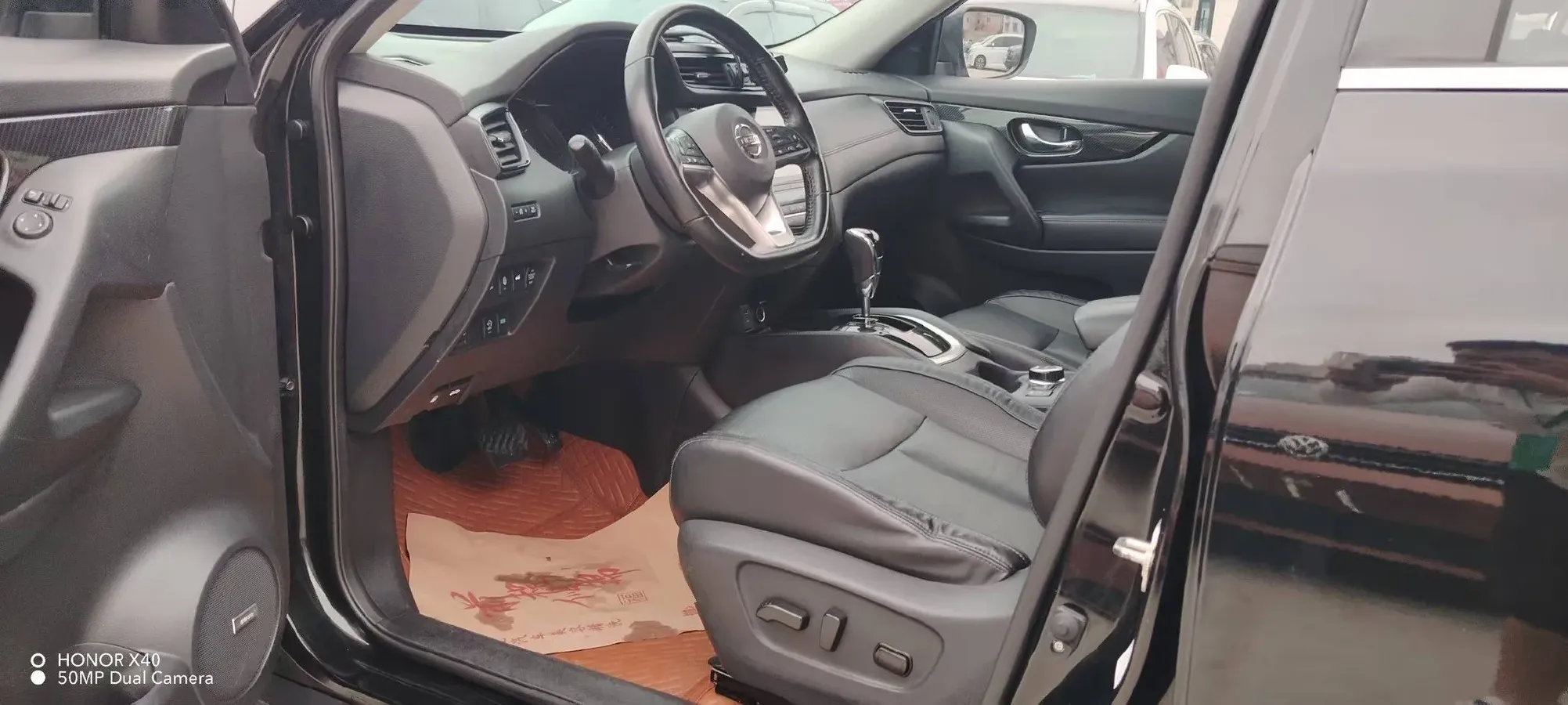 2019 Nissan X-Trail 2.5L 186HP L4 CVT,autocango,china used car exporter,china ev exporter,chinese used car exporter,chinese used ev exporter
