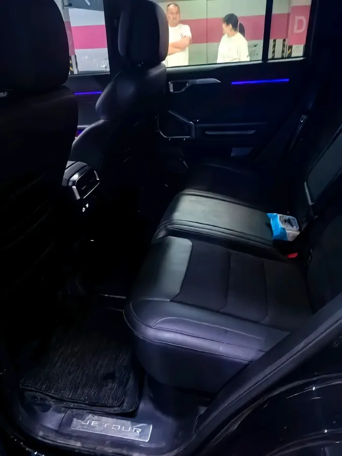 2023 Jetour Traveller 2.0T 254HP L4 7DCT,autocango,china used car exporter,china ev exporter,chinese used car exporter,chinese used ev exporter