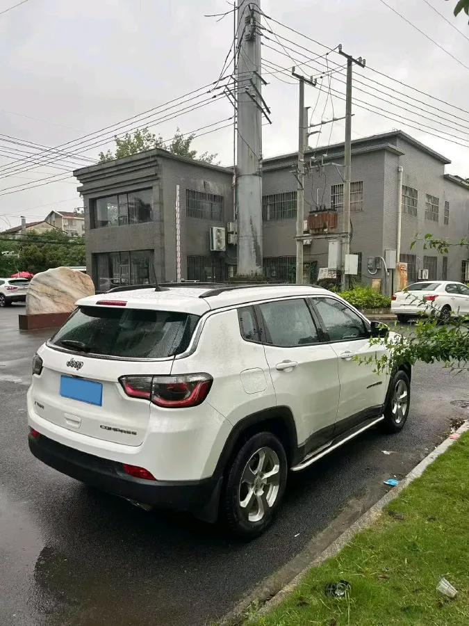 2020 Jeep Compass 1.3T 173HP L4 7DCT,autocango,china used car exporter,china ev exporter,chinese used car exporter,chinese used ev exporter