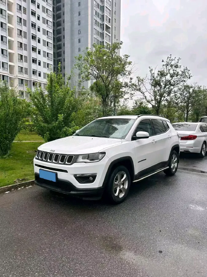 2020 Jeep Compass 1.3T 173HP L4 7DCT,autocango,china used car exporter,china ev exporter,chinese used car exporter,chinese used ev exporter