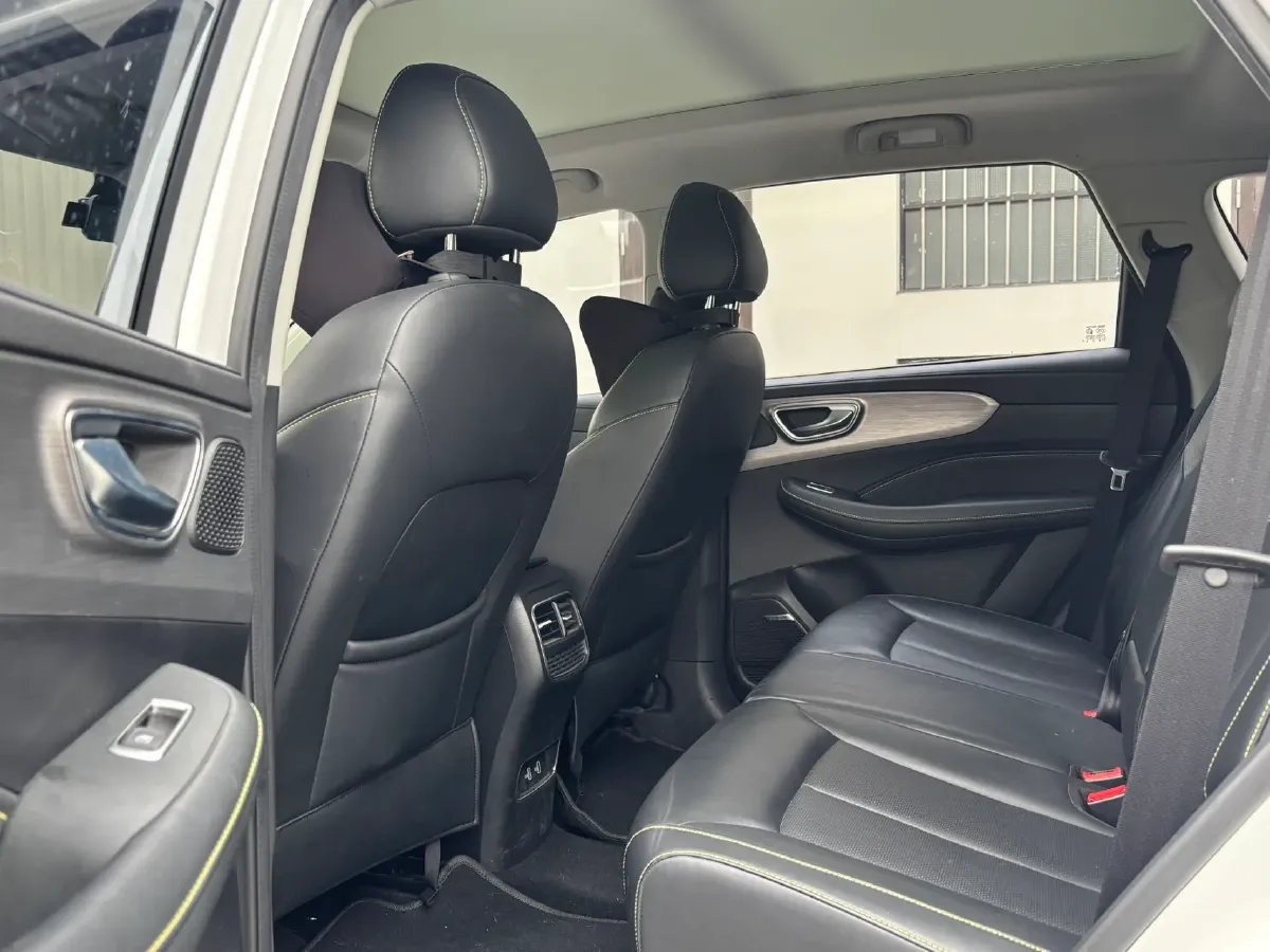 2020 Roewe RX5 1.5T 173HP L4 7DCT,autocango,china used car exporter,china ev exporter,chinese used car exporter,chinese used ev exporter