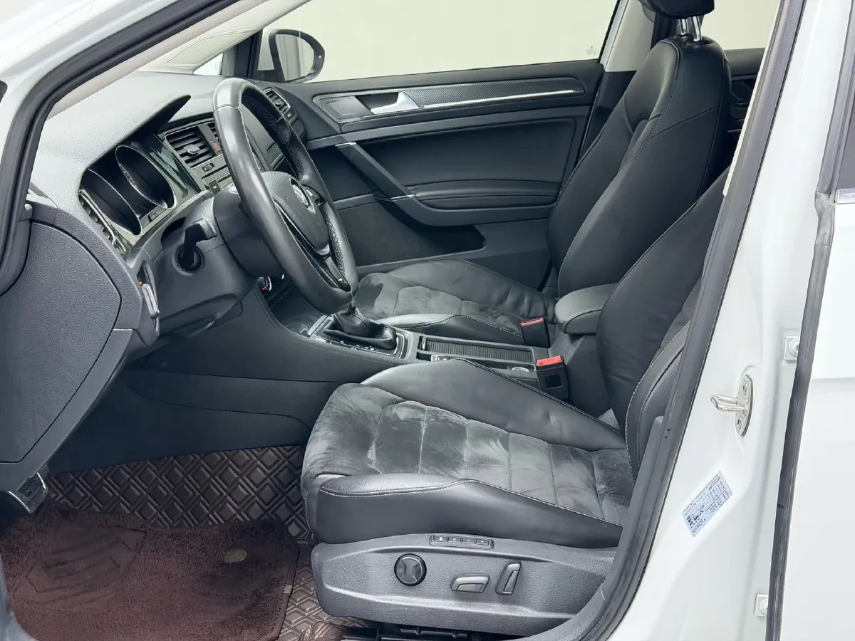2018 Volkswagen Golf 1.4T 131HP L4 7DCT,autocango,china used car exporter,china ev exporter,chinese used car exporter,chinese used ev exporter