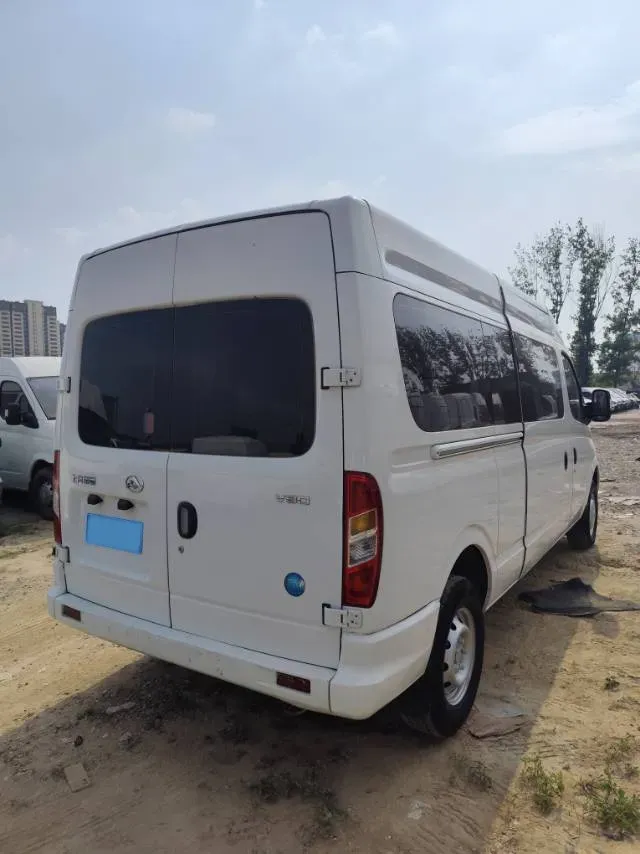2021 MAXUS XinTu V80 2.0T 127HP L4 6MT,autocango,china used car exporter,china ev exporter,chinese used car exporter,chinese used ev exporter