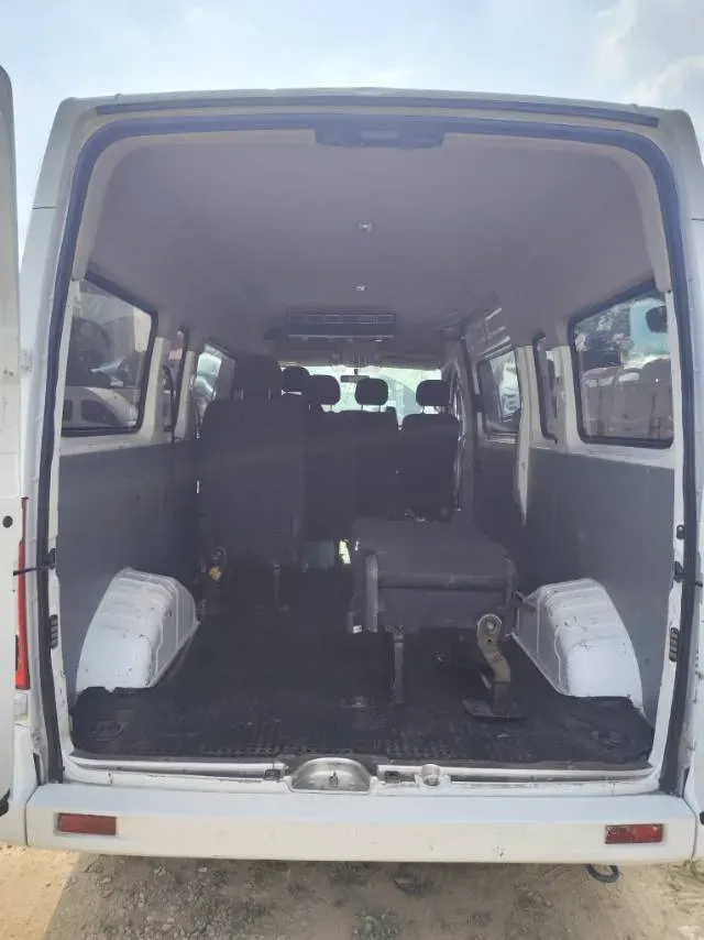 2021 MAXUS XinTu V80 2.0T 127HP L4 6MT,autocango,china used car exporter,china ev exporter,chinese used car exporter,chinese used ev exporter