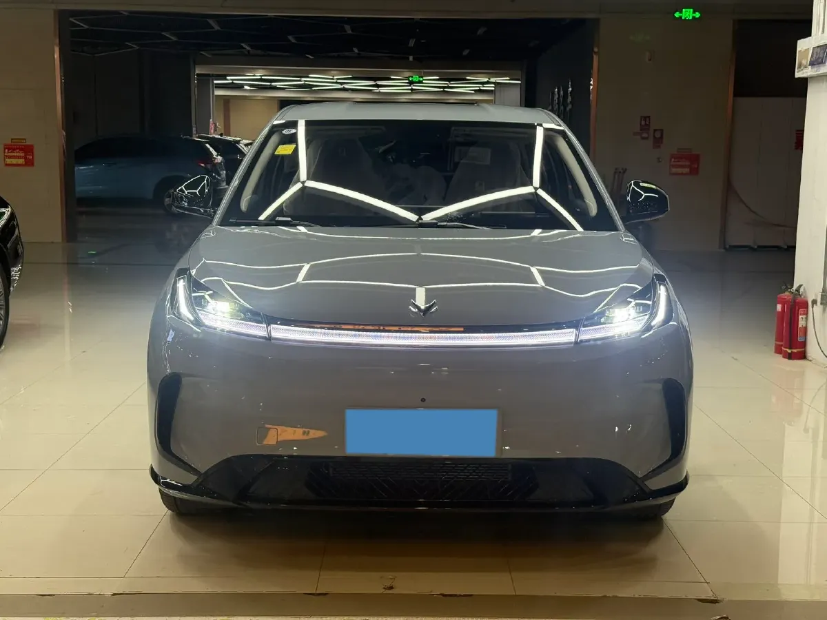 2025 ARCFOX T1 BEV,autocango,china used car exporter,china ev exporter,chinese used car exporter,chinese used ev exporter