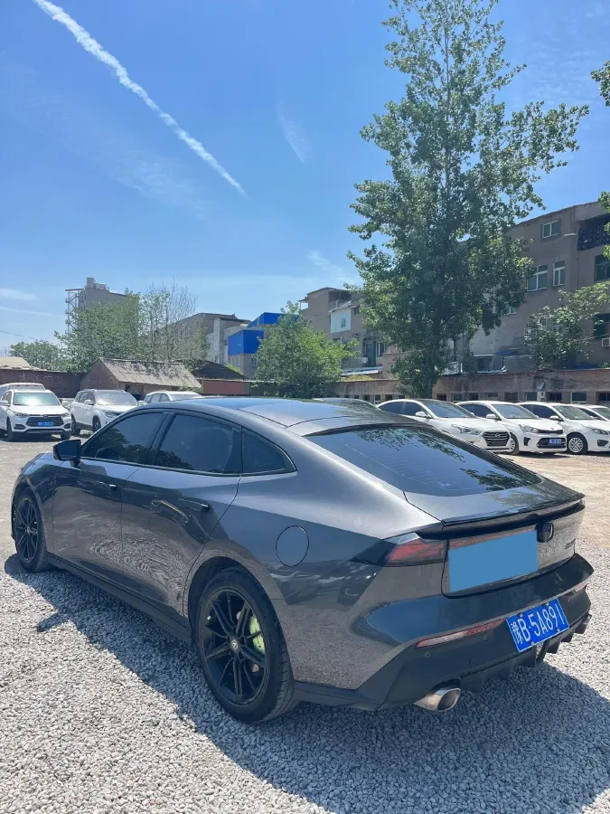 2022 ChangAn UNI-V 1.5T 188HP L4 7DCT,autocango,china used car exporter,china ev exporter,chinese used car exporter,chinese used ev exporter