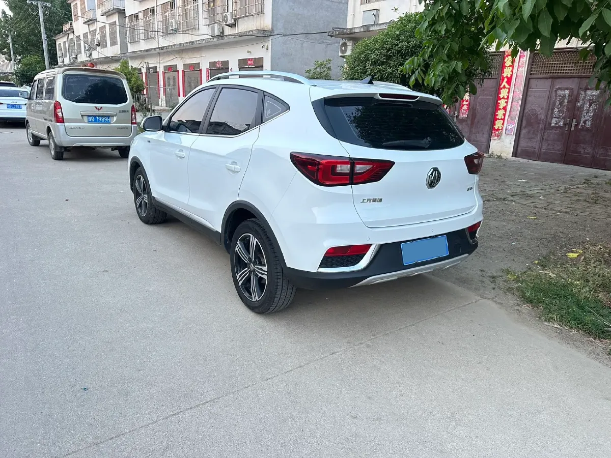 2018 MG ZS 1.5L 120HP L4 4AT,autocango,china used car exporter,china ev exporter,chinese used car exporter,chinese used ev exporter