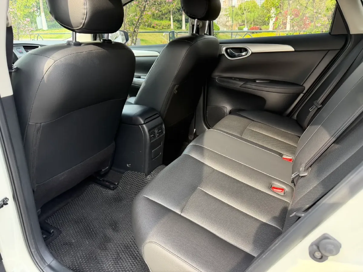 2022 Nissan Sylphy 1.6L 122HP L4 CVT,autocango,china used car exporter,china ev exporter,chinese used car exporter,chinese used ev exporter