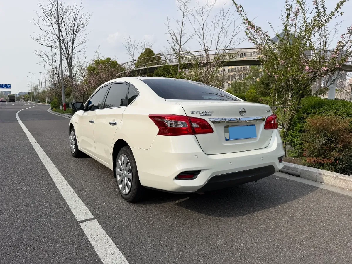 2022 Nissan Sylphy 1.6L 122HP L4 CVT,autocango,china used car exporter,china ev exporter,chinese used car exporter,chinese used ev exporter