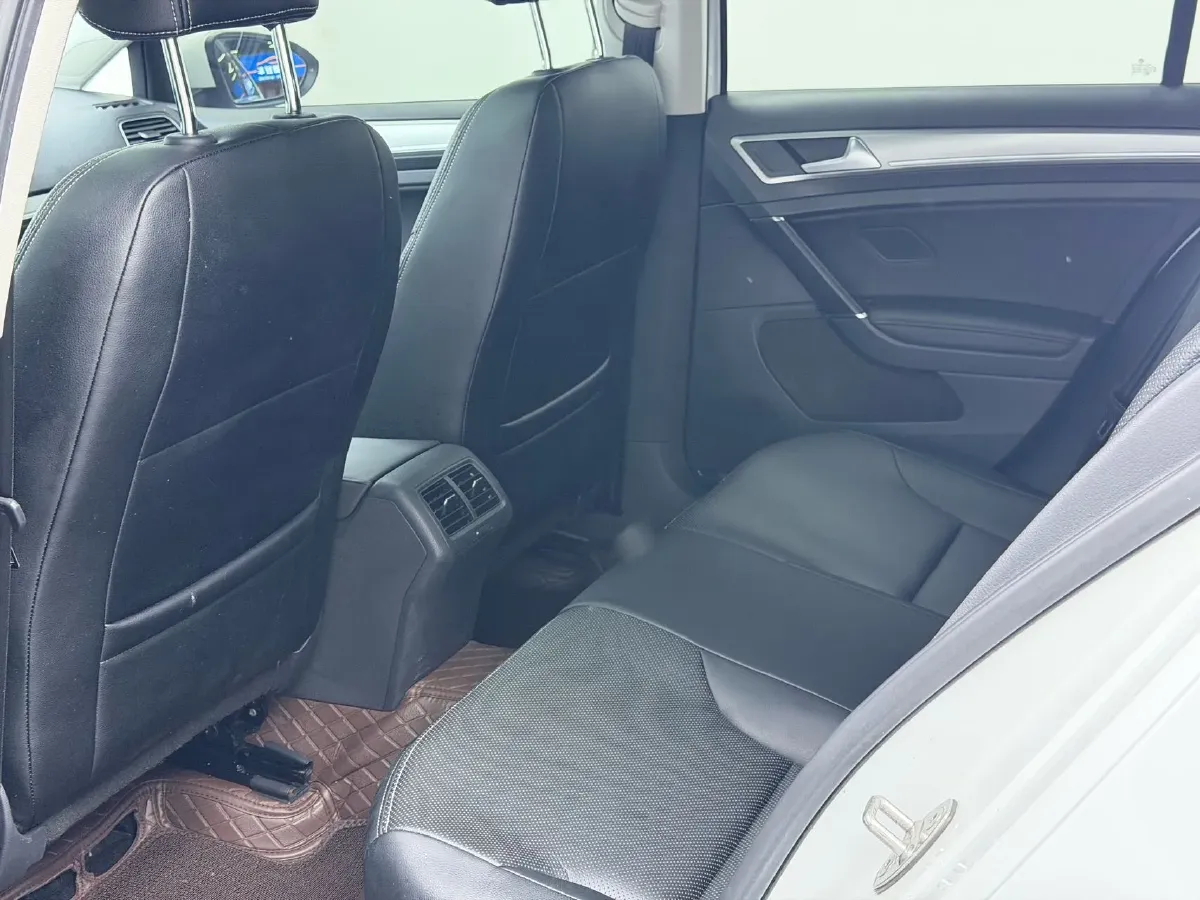 2018 Volkswagen Golf 1.6L 110HP L4 6AT,autocango,china used car exporter,china ev exporter,chinese used car exporter,chinese used ev exporter
