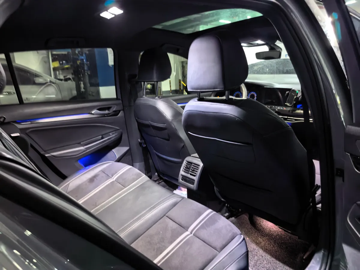 2021 Volkswagen Golf 1.4T 150HP L4 7DCT,autocango,china used car exporter,china ev exporter,chinese used car exporter,chinese used ev exporter