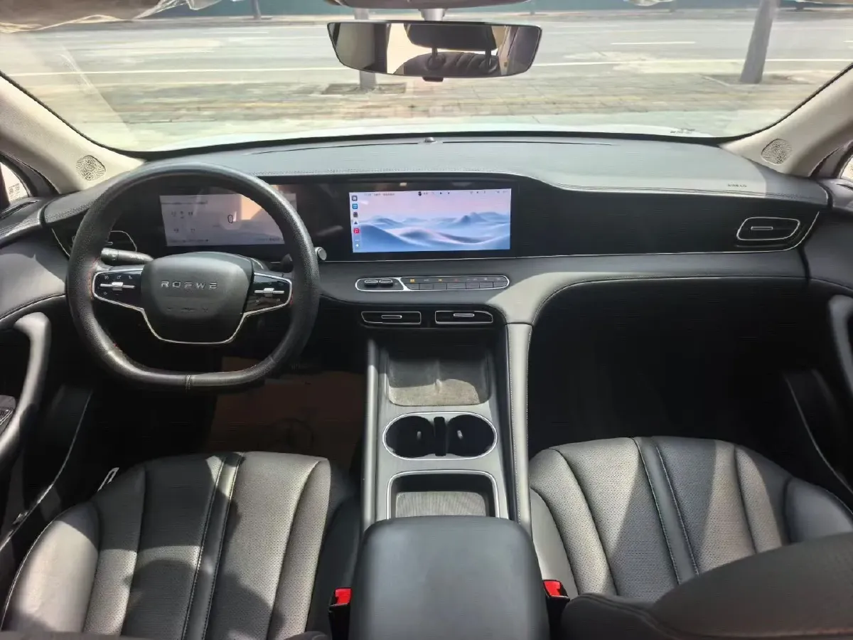 2023 Roewe D7 1.5L 112HP L4 1DHT PHEV 21.4KWH,autocango,china used car exporter,china ev exporter,chinese used car exporter,chinese used ev exporter