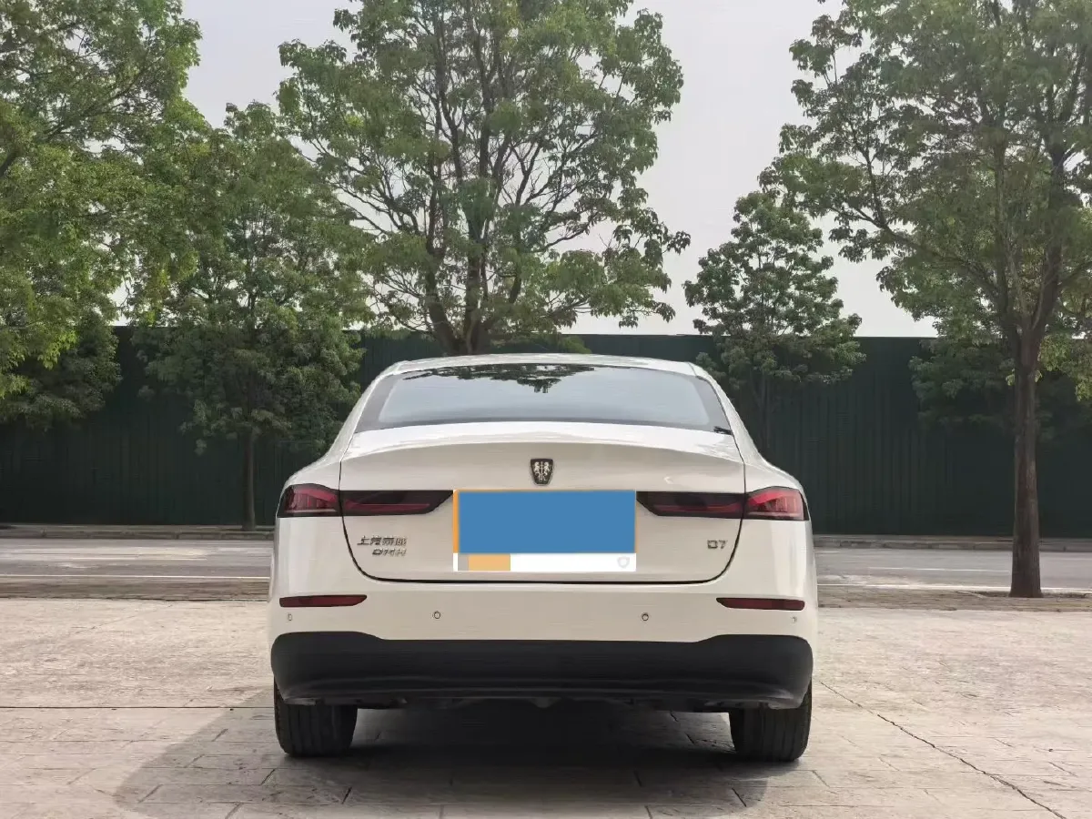 2023 Roewe D7 1.5L 112HP L4 1DHT PHEV 21.4KWH,autocango,china used car exporter,china ev exporter,chinese used car exporter,chinese used ev exporter