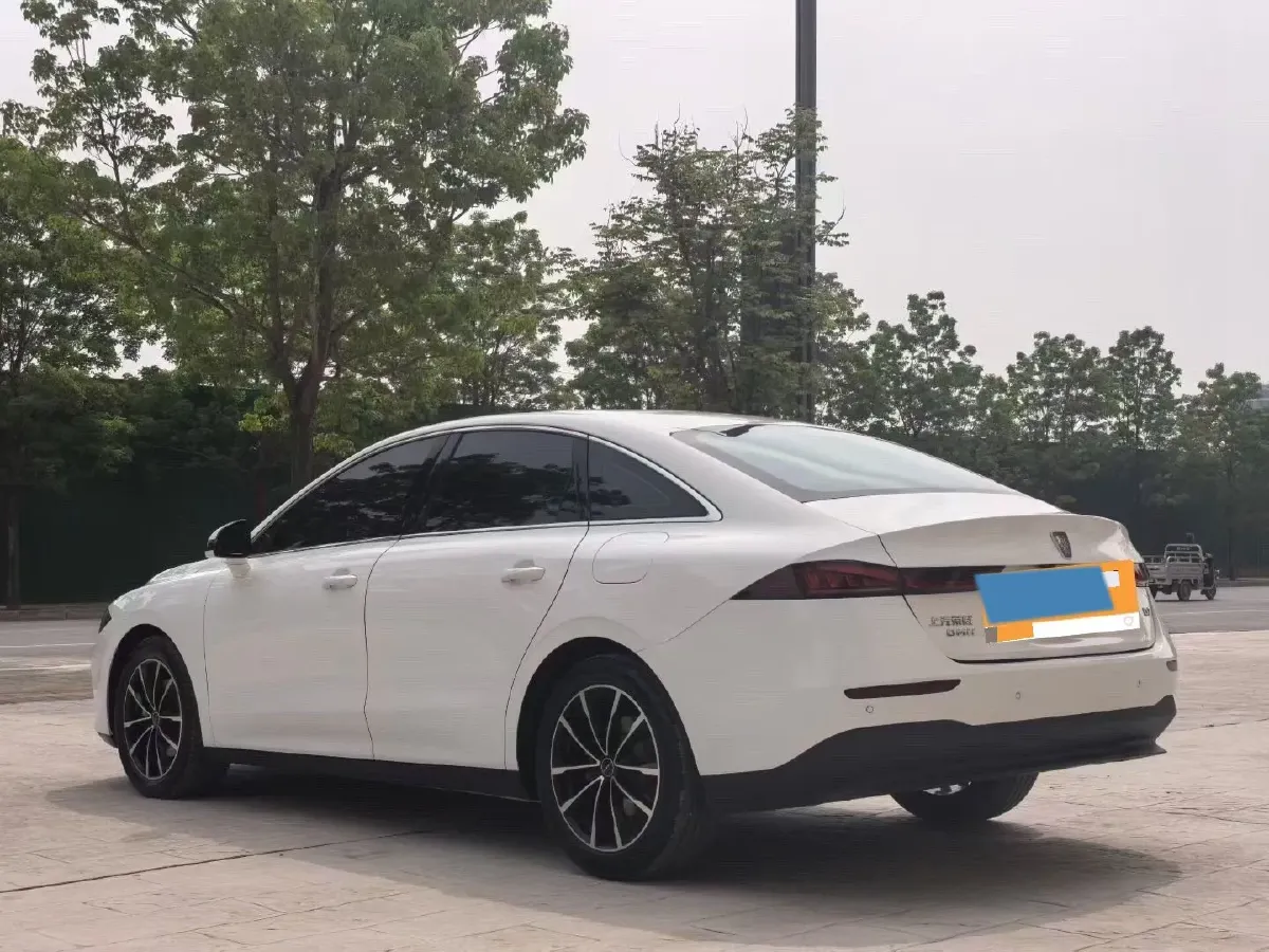 2023 Roewe D7 1.5L 112HP L4 1DHT PHEV 21.4KWH,autocango,china used car exporter,china ev exporter,chinese used car exporter,chinese used ev exporter