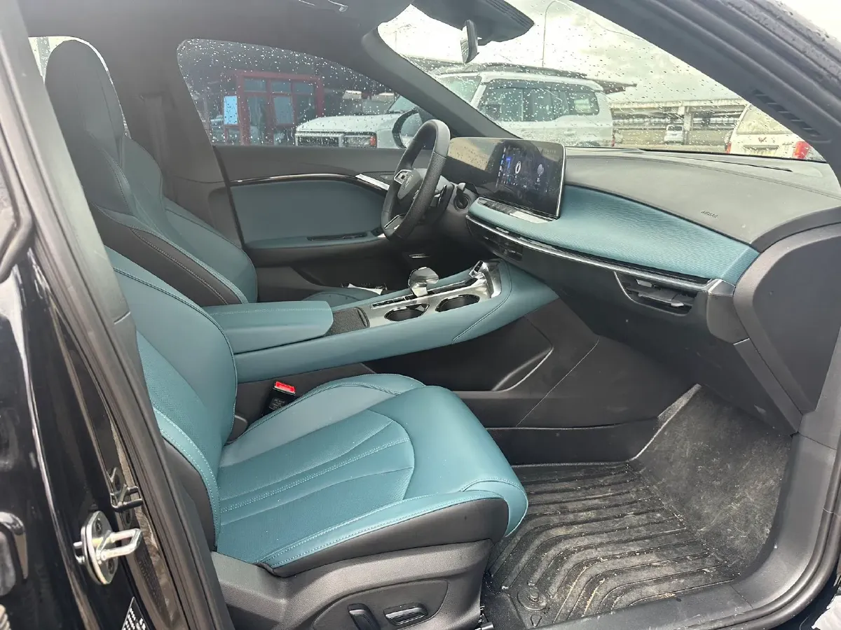 2023 MG 7 1.5T 188HP L4 7DCT,autocango,china used car exporter,china ev exporter,chinese used car exporter,chinese used ev exporter